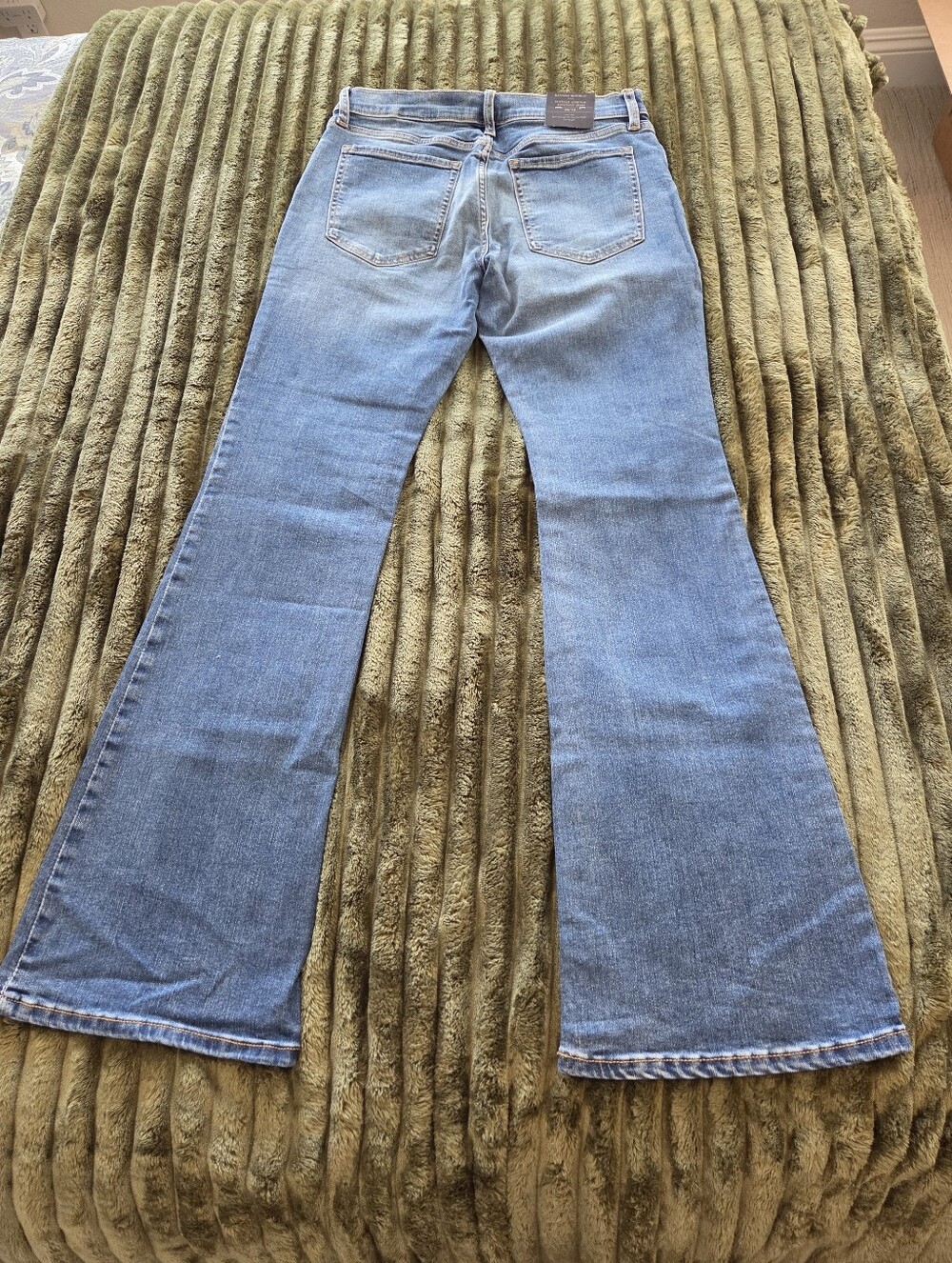 Banana Republic Bootcut Fit. Size 10. - Picture 2 of 6